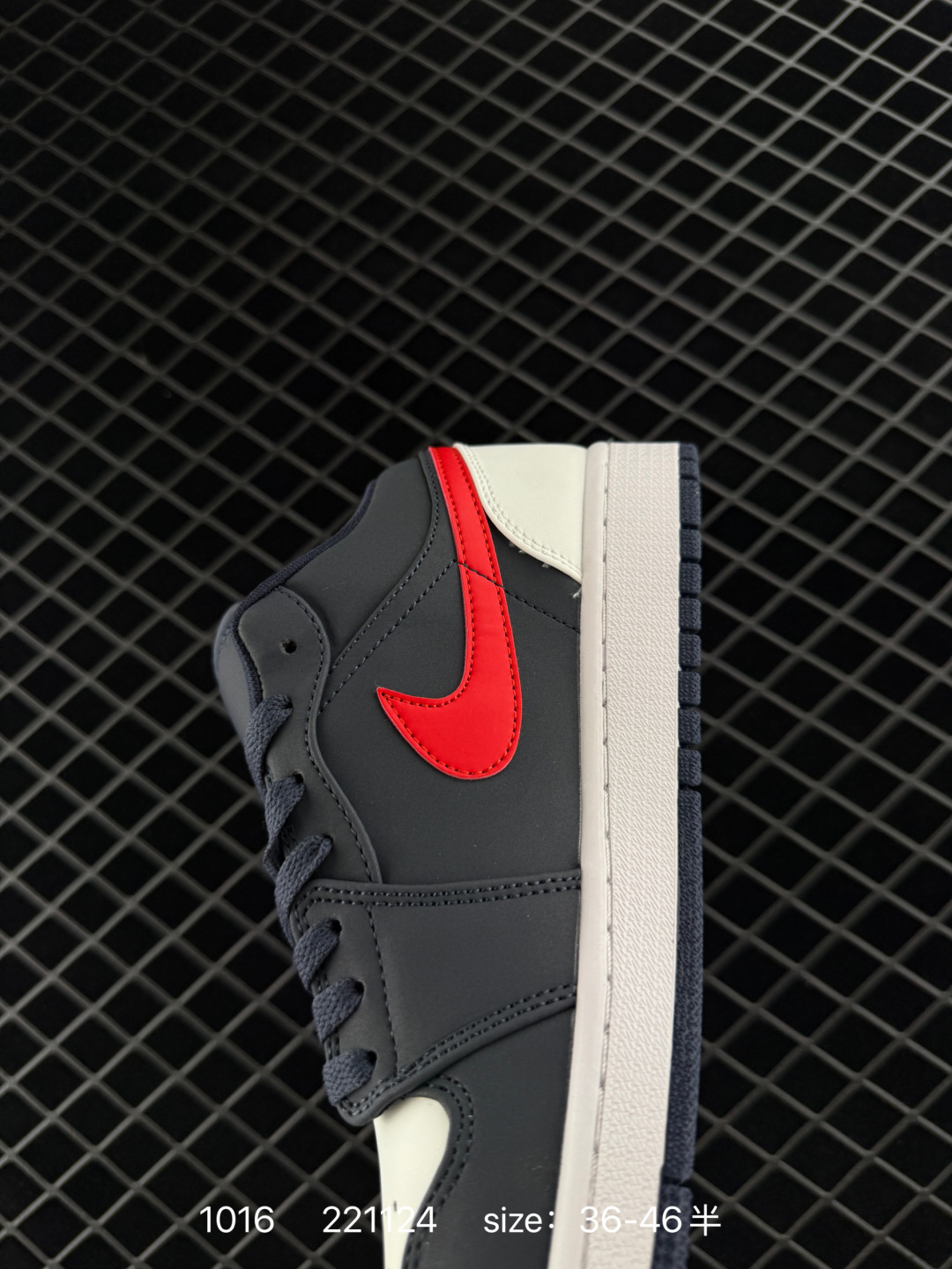 Air Jordan 1 Low 